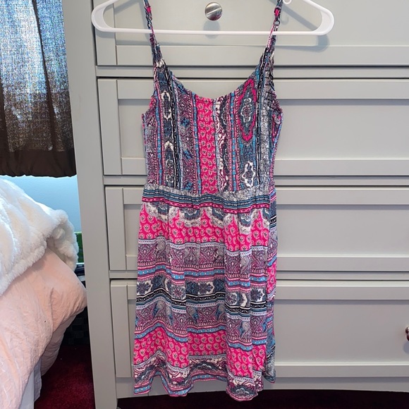 SUNDRESS - Picture 1 of 1